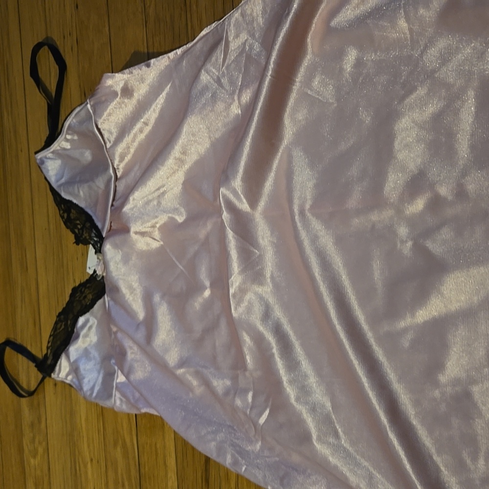 Pink with black lace lingerie nwt large